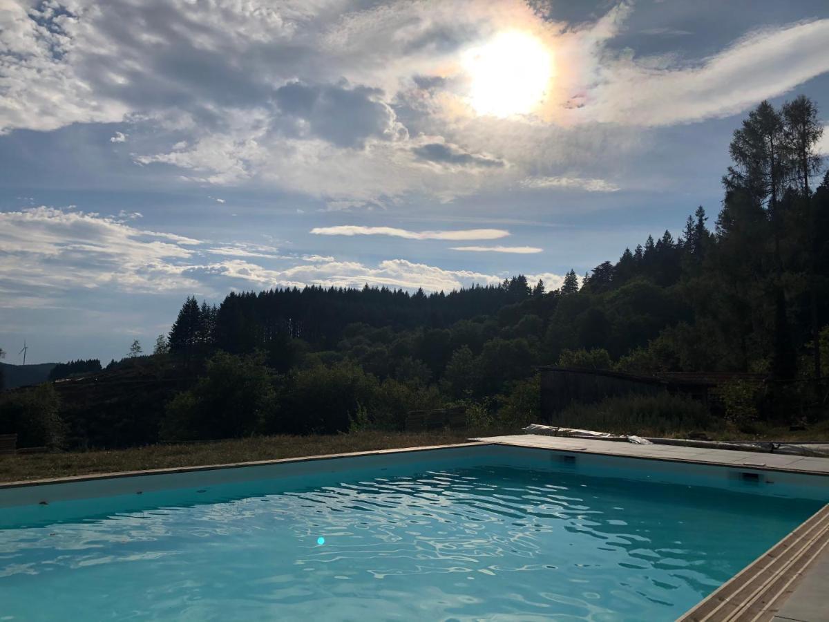 Le Chalet De La Goutte Saint-Appolinaire  Екстериор снимка